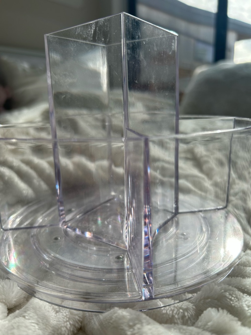 Clear Plastic Spinning Organizer - Picture 2 of 3